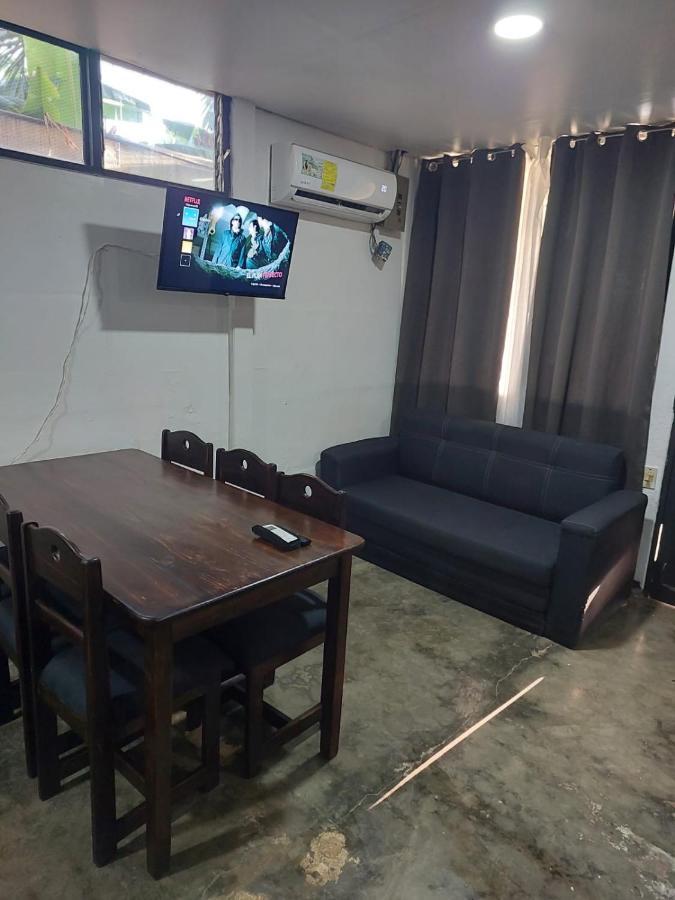 Aparthotel Cabinas Playa Bandera à Parrita Extérieur photo