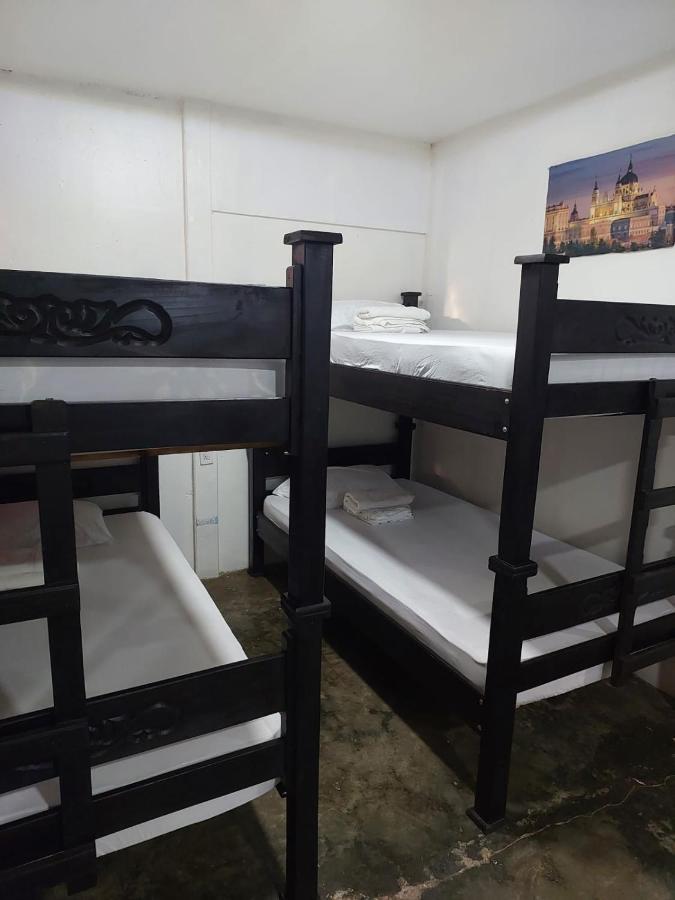 Aparthotel Cabinas Playa Bandera à Parrita Extérieur photo